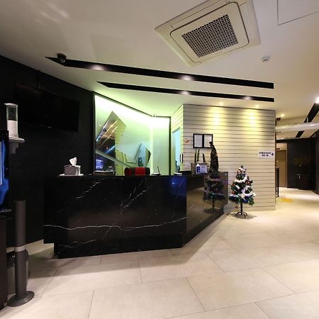 Habibi Hotel Инчон Экстерьер фото